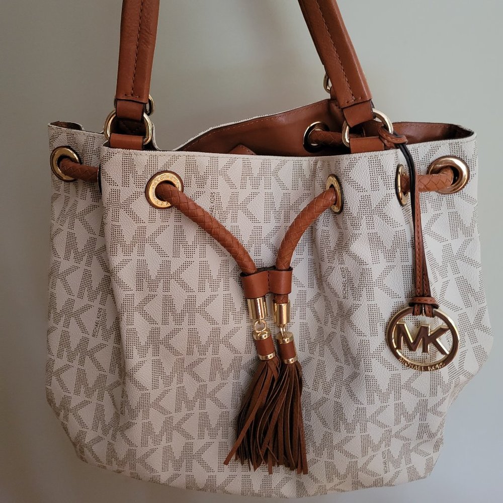 Michael kors bag
